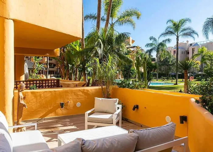 Superb Costalita In Beachfront Complex Rdr406 Estepona