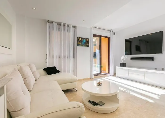 Apartment Superb Costalita In Beachfront Complex Rdr406