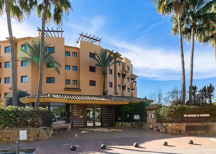 Apartment Superb Costalita In Beachfront Complex Rdr406 *