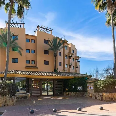 Apartment Superb Costalita In Beachfront Complex Rdr406 *