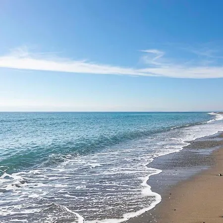 Apartment Superb Costalita In Beachfront Complex Rdr406 Estepona