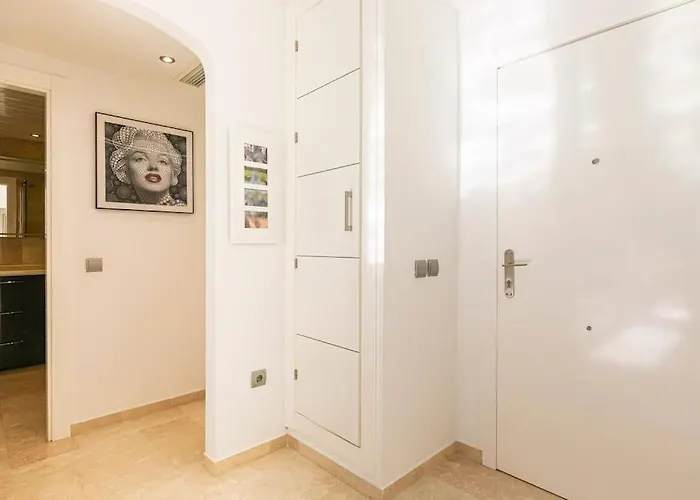 Apartment Superb Costalita In Beachfront Complex Rdr406