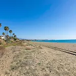 Apartment Superb Costalita In Beachfront Complex Rdr406